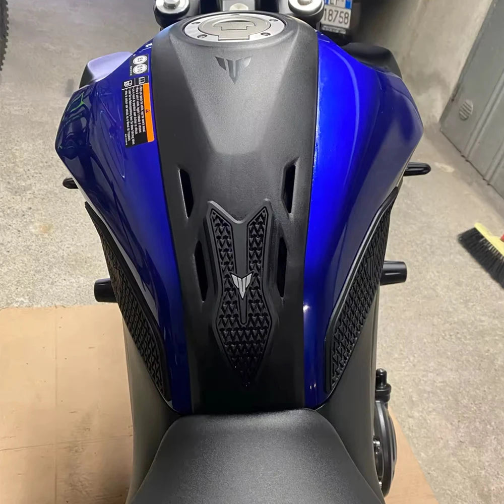 MT-07 2025 Tank Pad Motorcycle Accessories Fuel Tank Pad for YAMAHA MT-07 2025 Non-Slip Side Fuel Tank Waterproof Pad