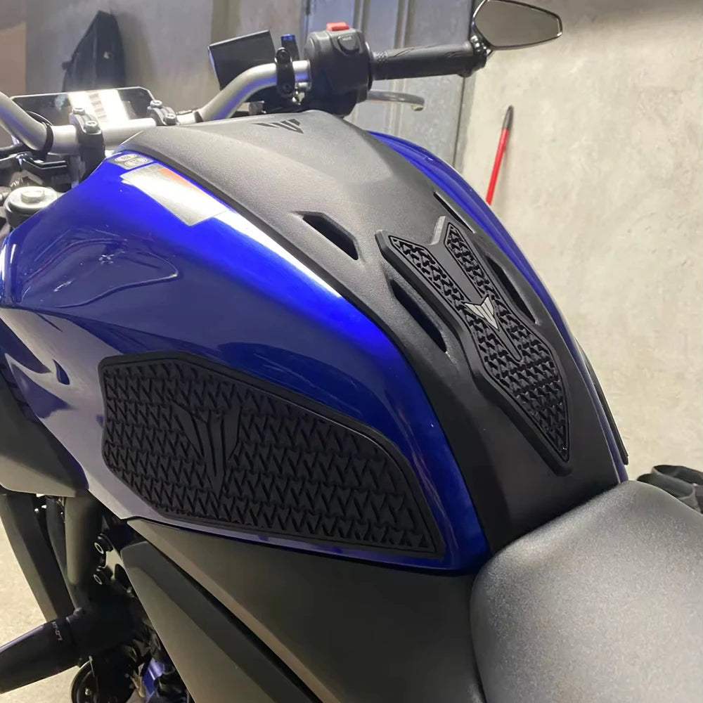 MT-07 2025 Tank Pad Motorcycle Accessories Fuel Tank Pad for YAMAHA MT-07 2025 Non-Slip Side Fuel Tank Waterproof Pad