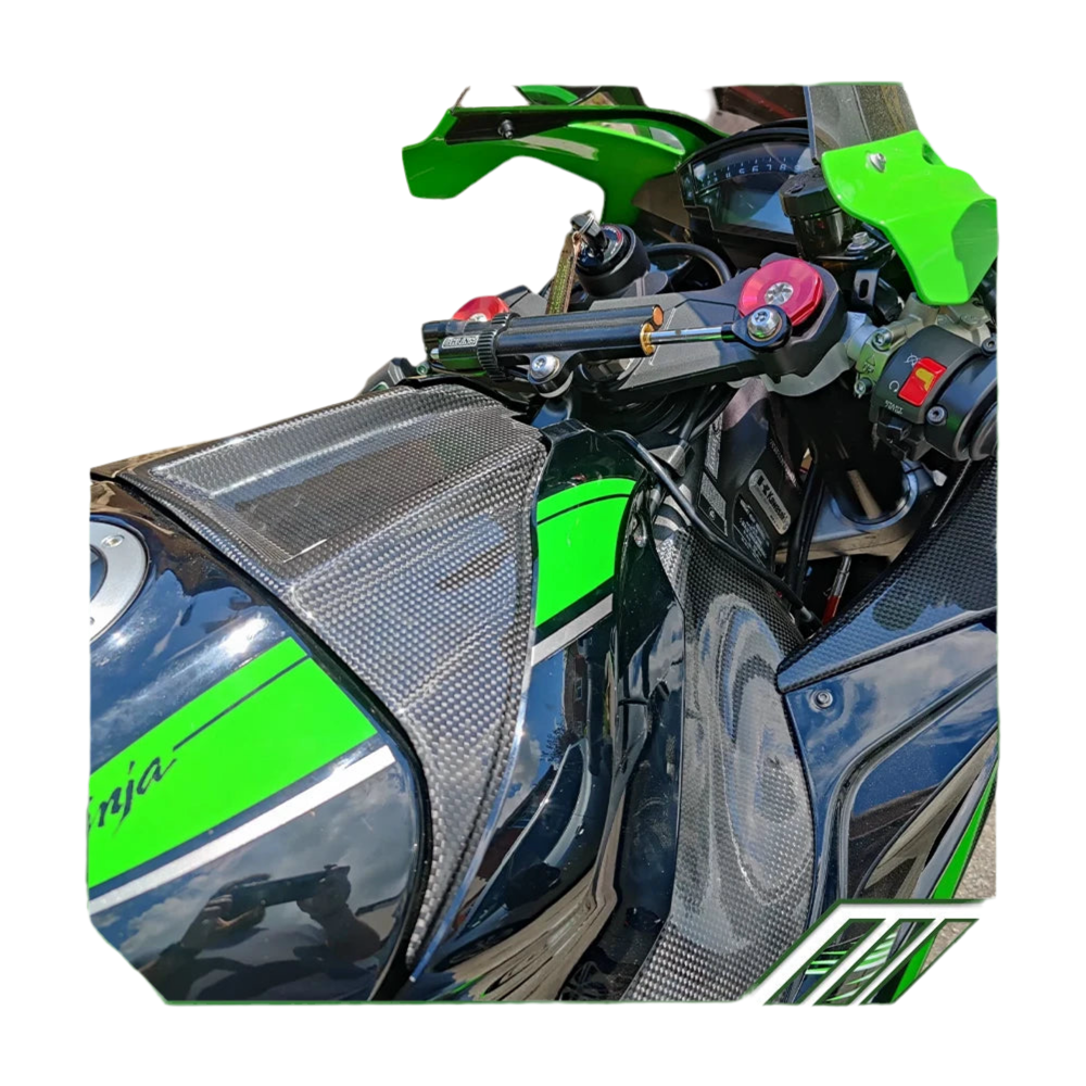 Tapa superior de depósito en fibra de carbono real 3k KAWASAKI ZX 10R 2011-2024
